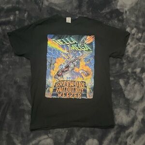 Hella mega tour 2021 Green Day band shirt